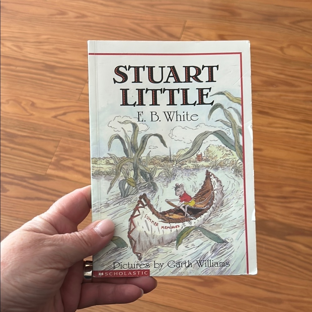Scholastic Stuart Little Book